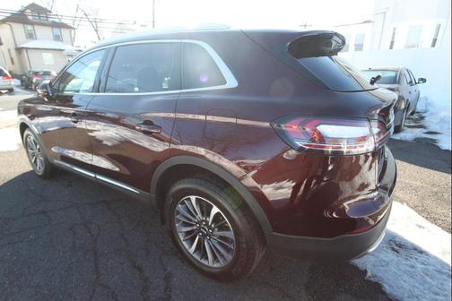 2023 Lincoln Nautilus Standard