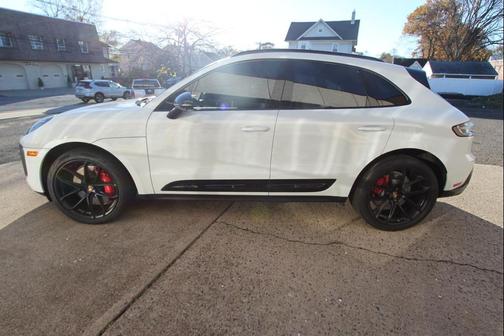 2023 Porsche Macan GTS