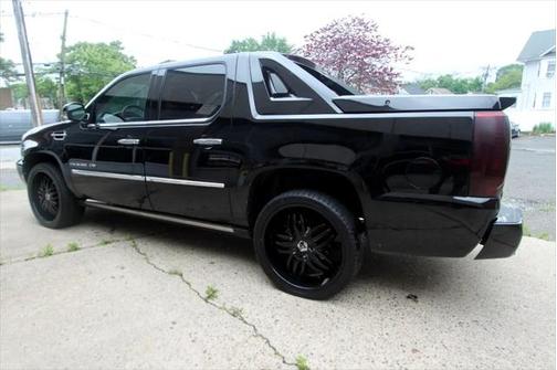 2010 Cadillac Escalade EXT Premium