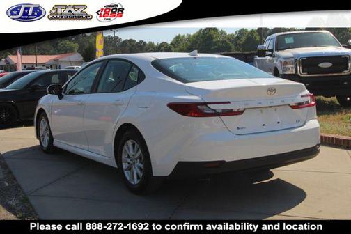 Ice 2025 Toyota Camry LE