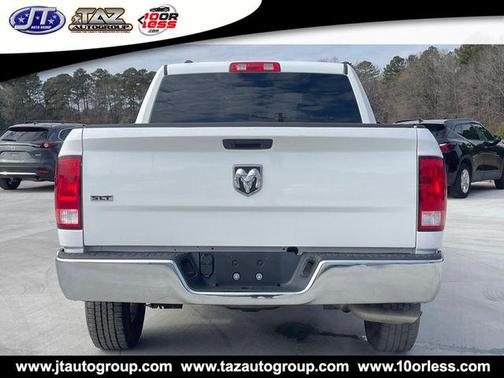 Bright White Clearcoat 2021 RAM 1500 Classic SLT