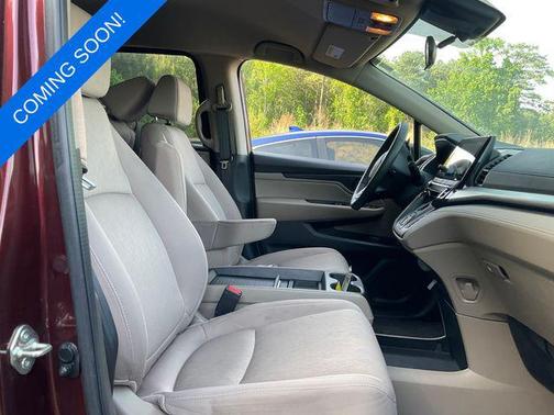 Burgundy 2019 Honda Odyssey EX