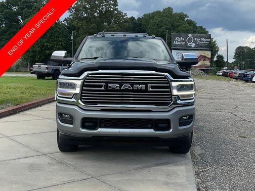 2022 RAM 2500 Laramie Crew Cab 4x2 8' Box