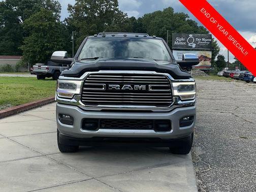 2022 RAM 2500 Laramie Crew Cab 4x2 8' Box