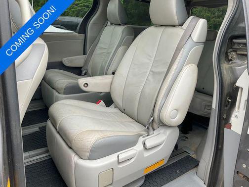 Predawn Gray Mica 2011 Toyota Sienna Limited