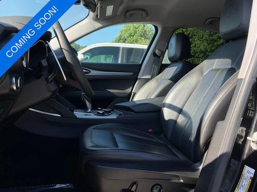 2018 Alfa Romeo Stelvio Sport