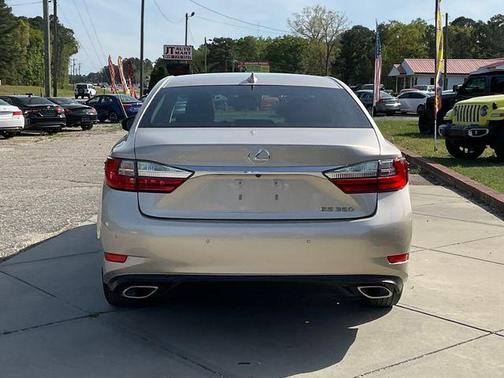 Cashmere Metallic 2017 Lexus ES 350 Base