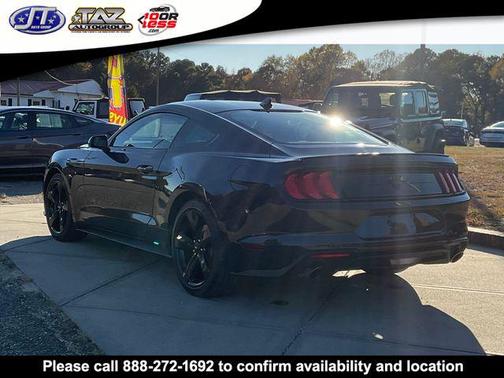 2022 Ford Mustang EcoBoost