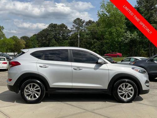 2016 Hyundai TUCSON SE