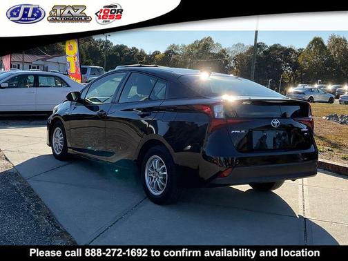 2021 Toyota Prius LE