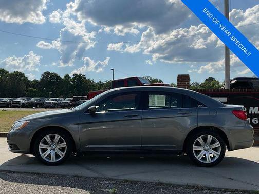 2012 Chrysler 200 Touring