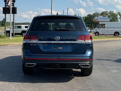 Blue Metallic 2021 Volkswagen Atlas 3.6L SEL