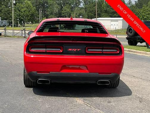 2015 Dodge Challenger SRT 392
