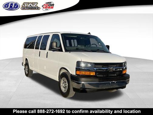 2017 Chevrolet Express 3500 LT