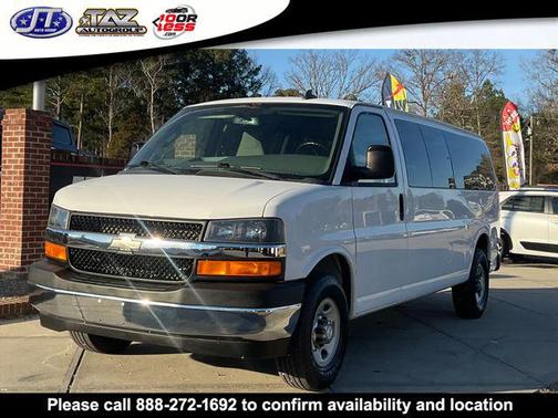 2017 Chevrolet Express 3500 LT
