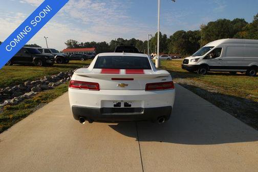 Summit White 2015 Chevrolet Camaro 2LT
