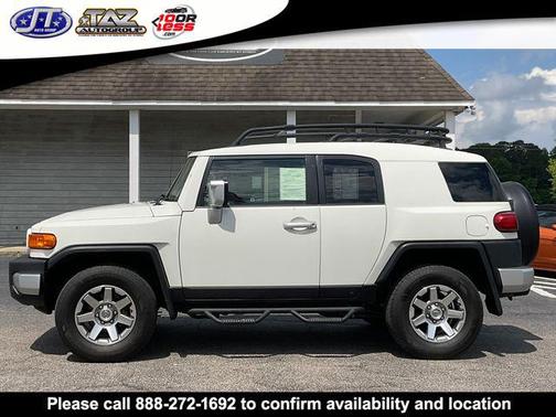 2014 Toyota FJ Cruiser Base