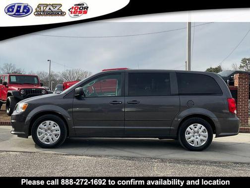 2017 Dodge Grand Caravan SE