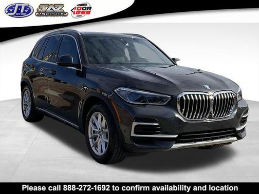Dark Graphite Metallic 2023 BMW X5 PHEV xDrive45e