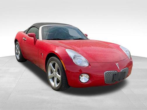 Aggressive (Victory Red) 2008 Pontiac Solstice Base
