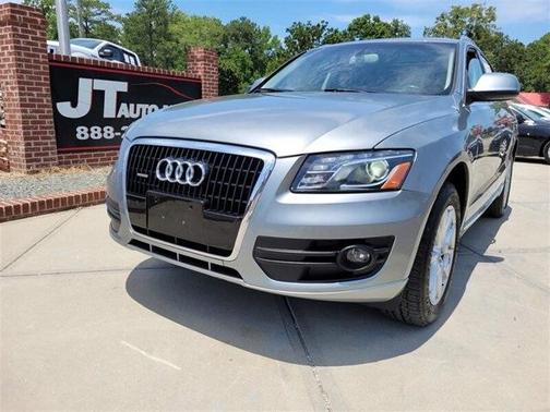 Photo 1 of 32 of 2010 Audi Q5 3.2 Premium Plus