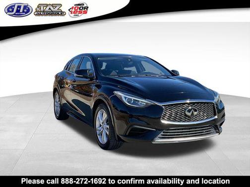 2017 INFINITI QX30 Base