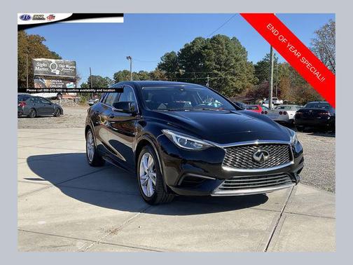 2017 INFINITI QX30 Base