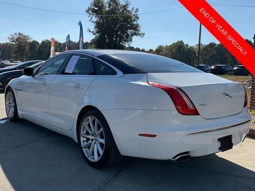 2012 Jaguar XJ Base