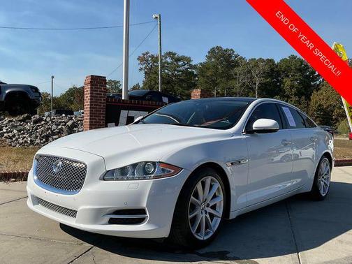 2012 Jaguar XJ Base