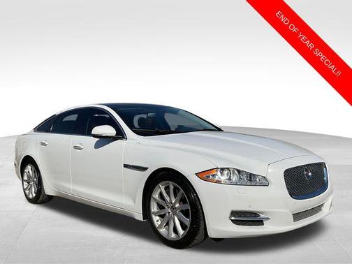 2012 Jaguar XJ Base