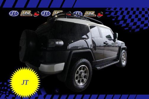 2013 Toyota FJ Cruiser Base