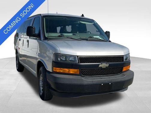 2019 Chevrolet Express 2500 LS