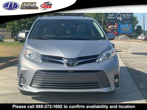 2018 Toyota Sienna XLE