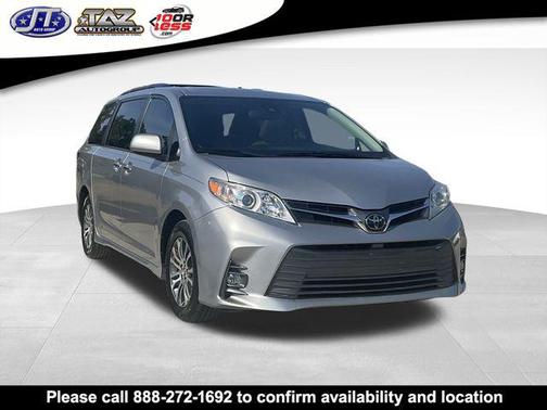 2018 Toyota Sienna XLE