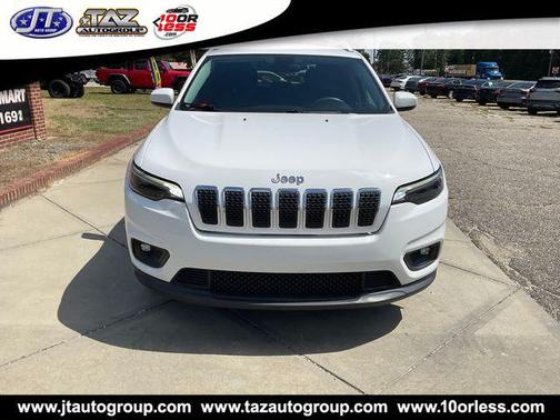 Bright White Clearcoat 2019 Jeep Cherokee Latitude