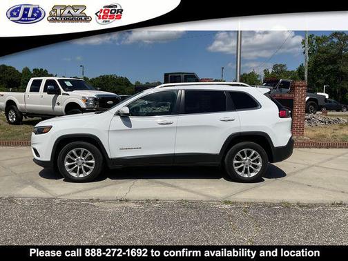 Bright White Clearcoat 2019 Jeep Cherokee Latitude