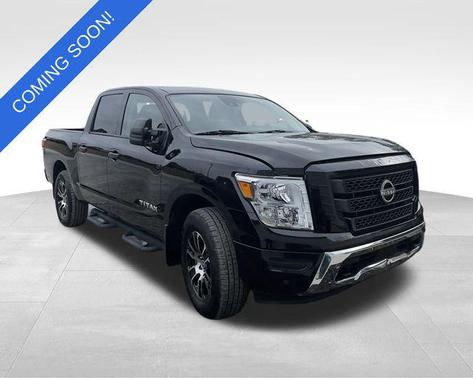 2023 Nissan Titan SV
