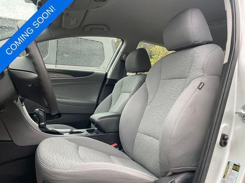 2015 Hyundai SONATA Hybrid Base