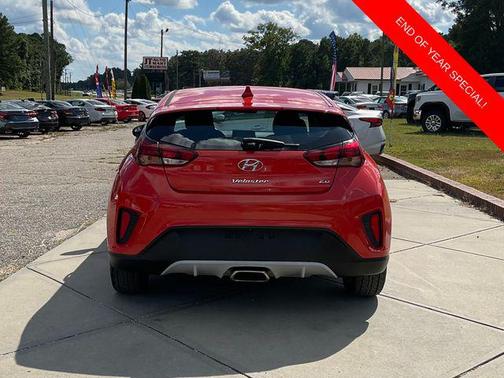 2020 Hyundai Veloster 2