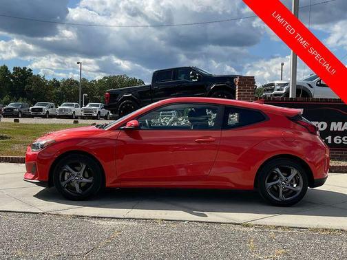 2020 Hyundai Veloster 2
