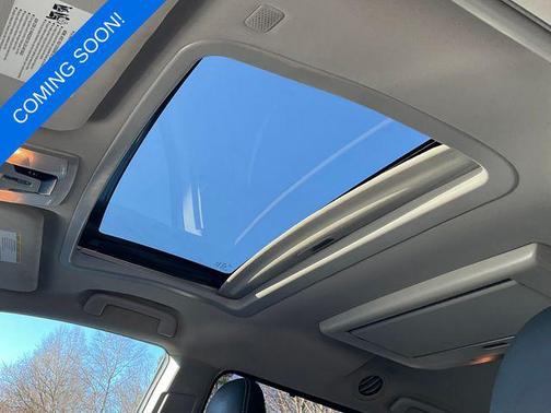 2020 Toyota Sienna SE Premium