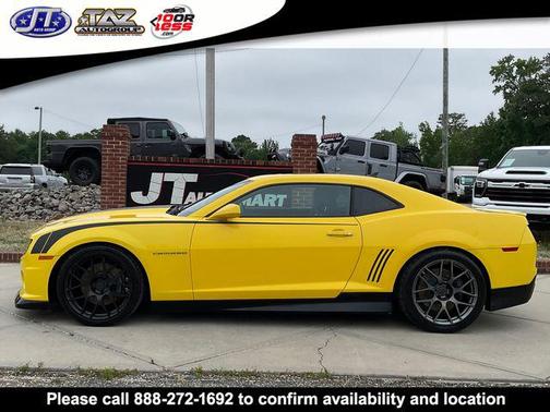 Rally Yellow 2011 Chevrolet Camaro 2SS