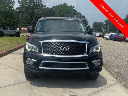 2017 INFINITI QX80 Base