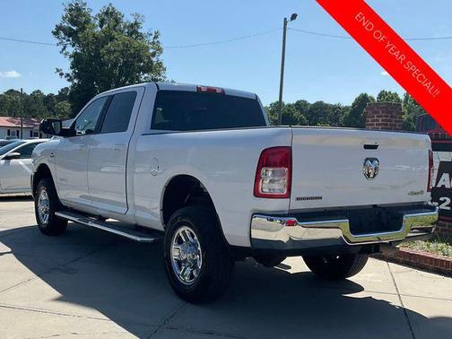 2020 RAM 2500 Big Horn Crew Cab 4X4 6'4' Box