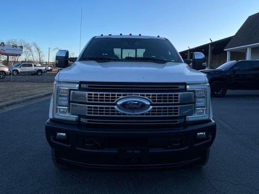 White Platinum Metallic Tri-Coat 2017 Ford F-350 Platinum