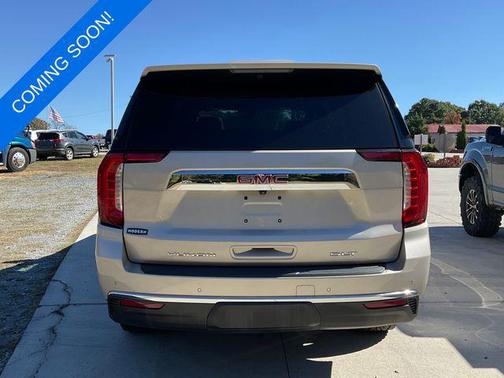 2022 GMC Yukon XL SLT