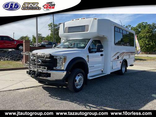 Oxford White 2019 Ford F-450 XL