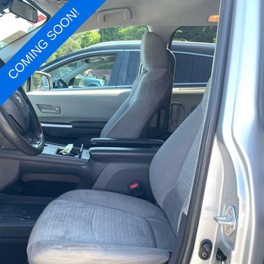 Celestial Silver Metallic 2022 Toyota Sienna LE