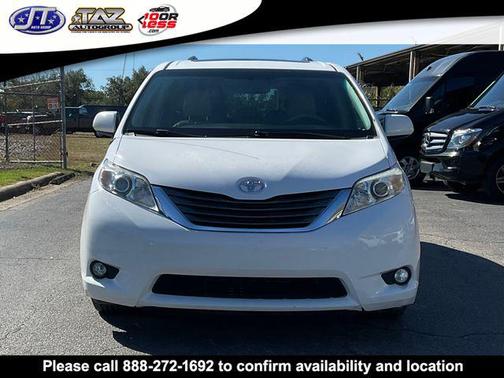2011 Toyota Sienna XLE