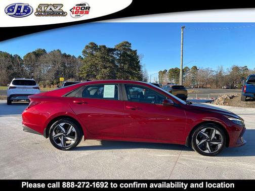 2023 Hyundai ELANTRA SEL